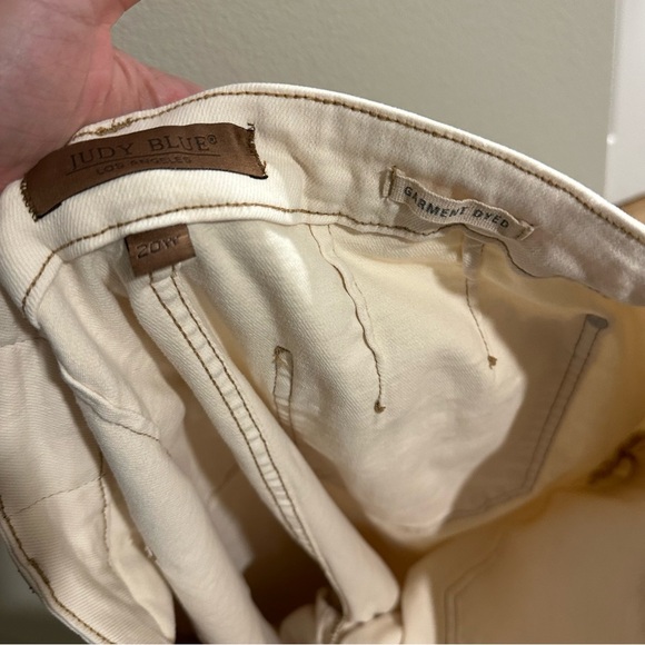 Judy Blue Ecru Hi Rise Wide Leg Straight Jean Size 20 - Picture 12 of 12